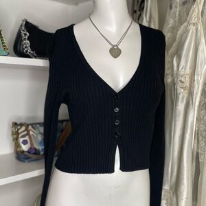 90's style cropped cardigan